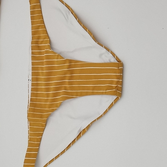 Sold! Vitamin A Neutra Triangle Top and Luciana Bottom Bikini Set Dorada Stripe - Picture 6 of 16